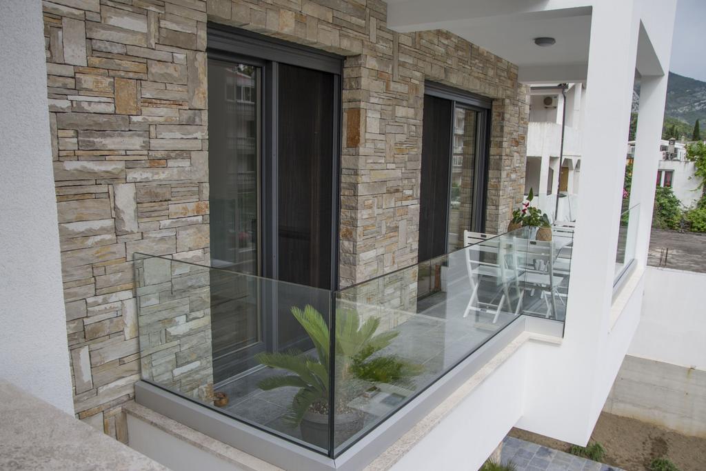 Apartments Brezanin Сутоморе Екстериор снимка