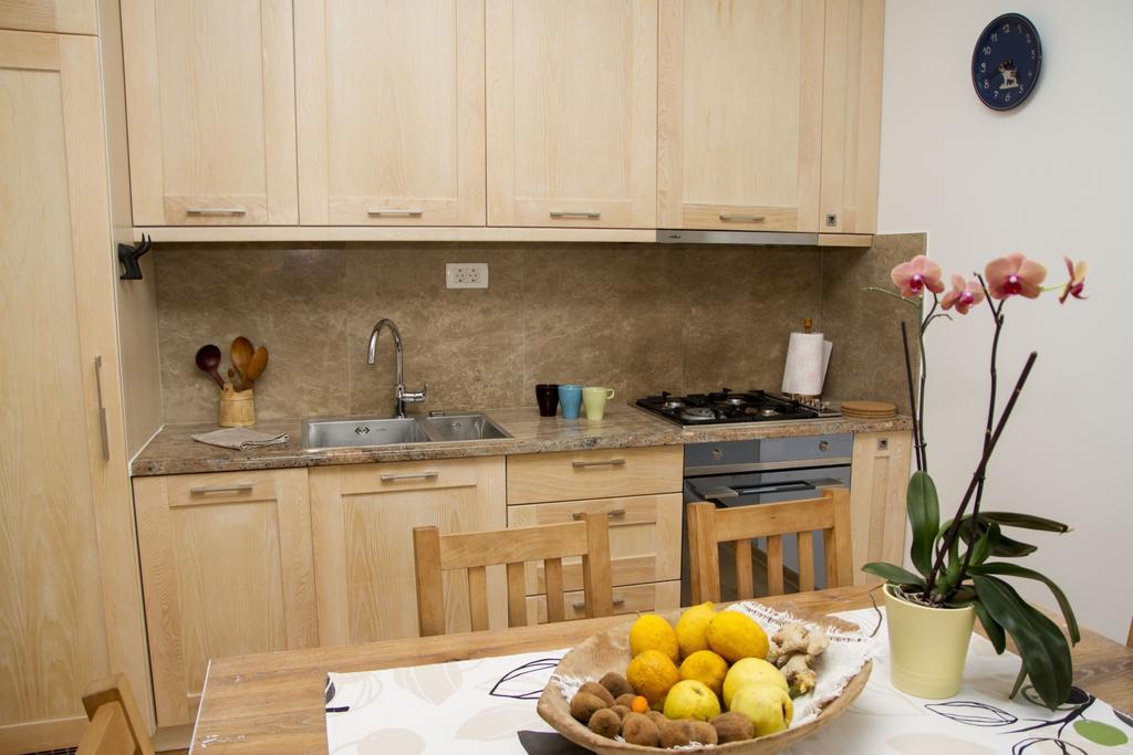 Apartments Brezanin Сутоморе Екстериор снимка